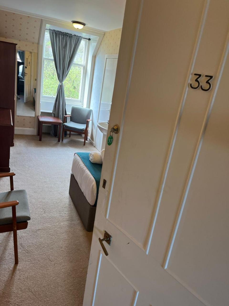 The Hotel 3*